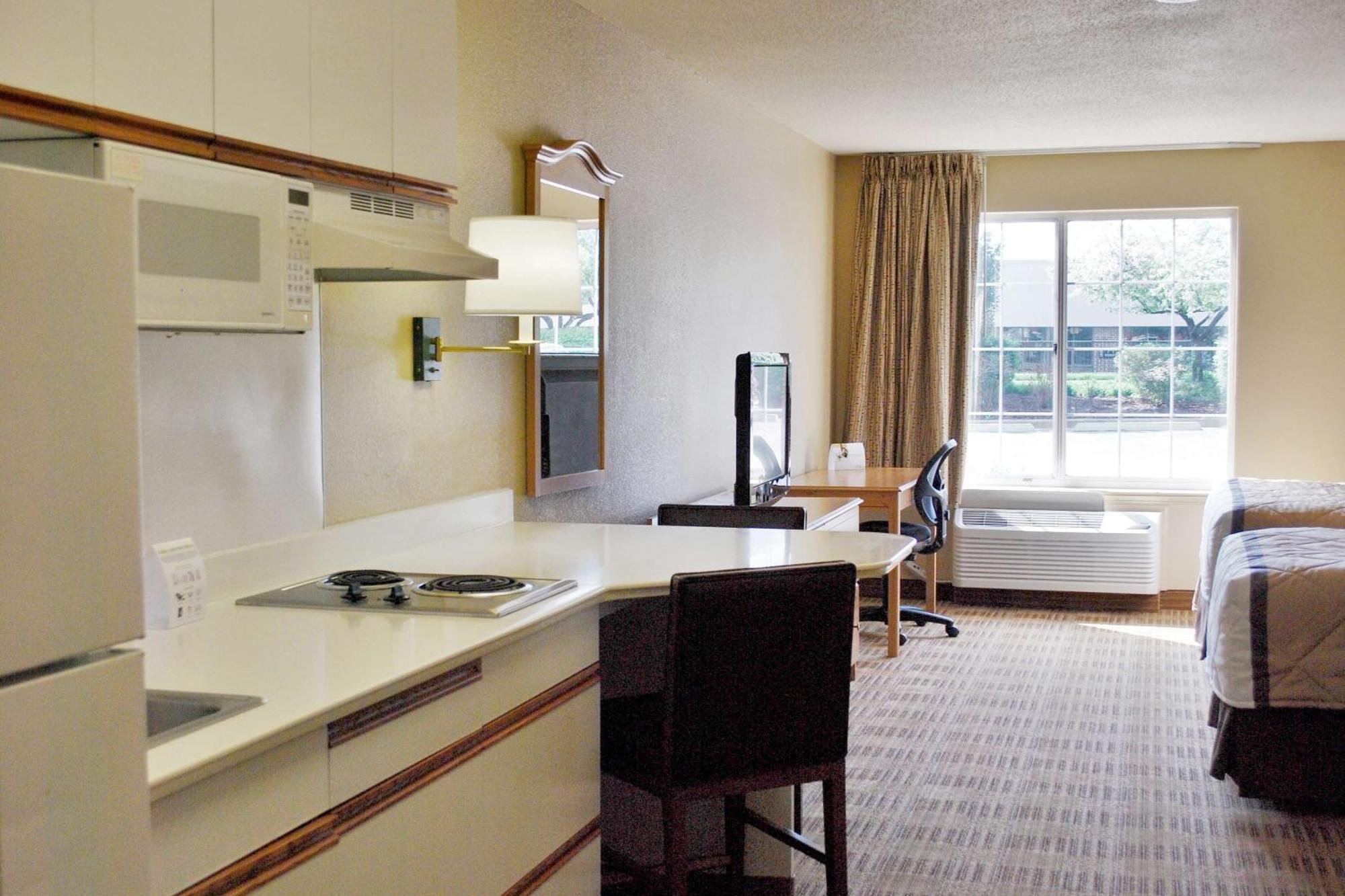 Beachwood Extended Suites Orange Esterno foto