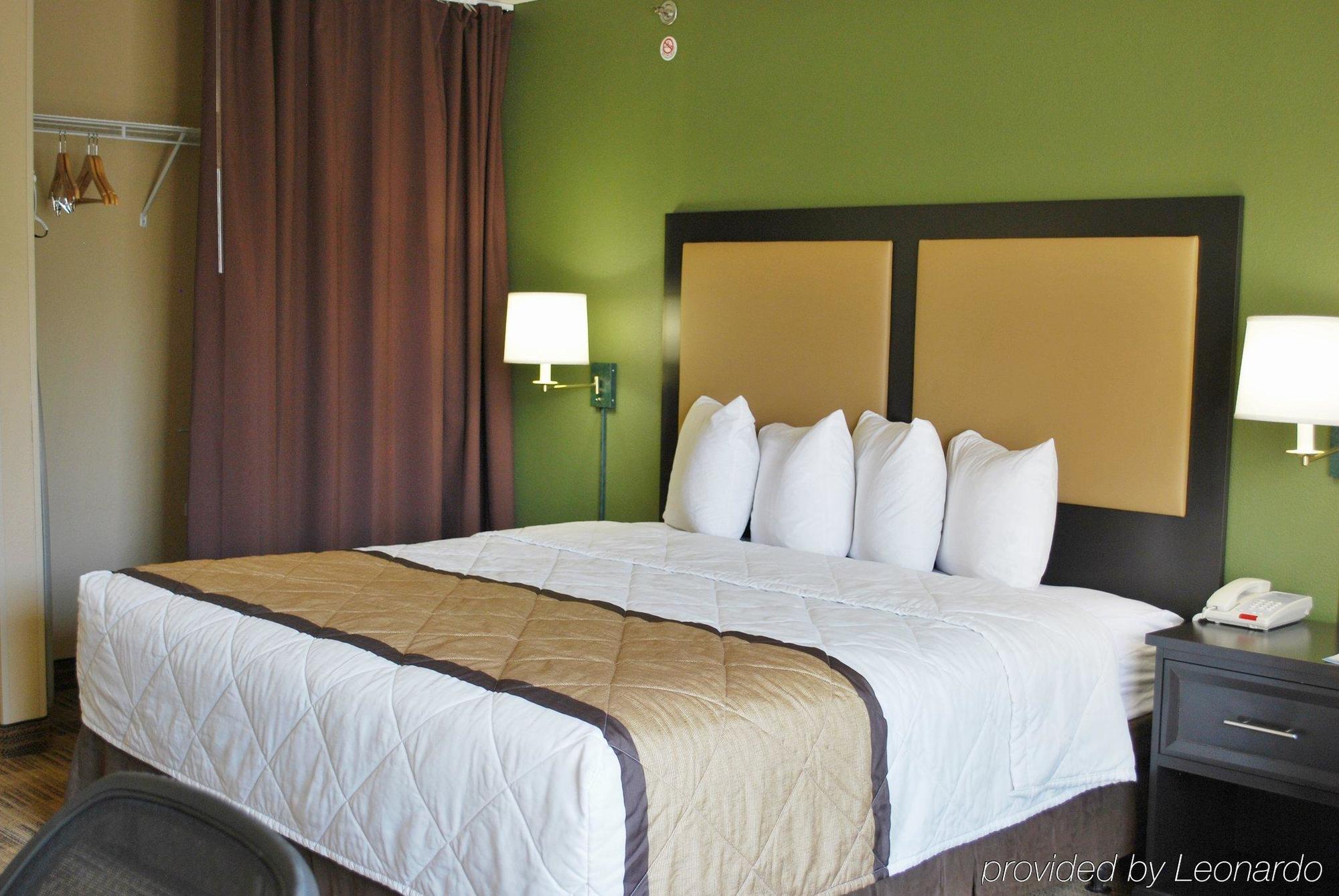 Beachwood Extended Suites Orange Esterno foto