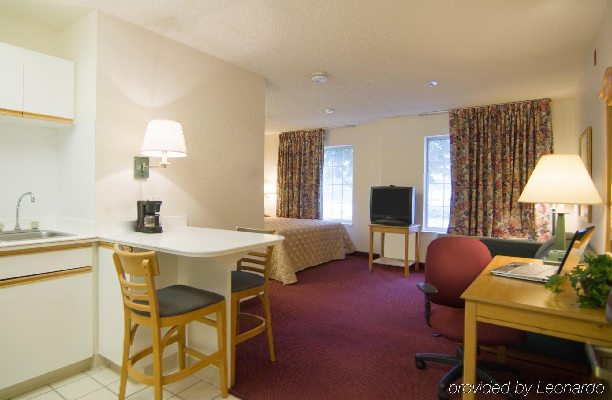 Beachwood Extended Suites Orange Esterno foto